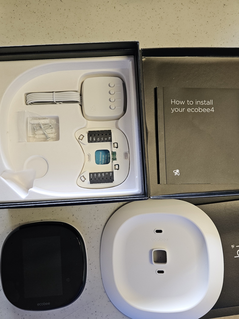 ecobee 4 Smart Programmable Thermoecobee4 Smart Thermostat White/Black